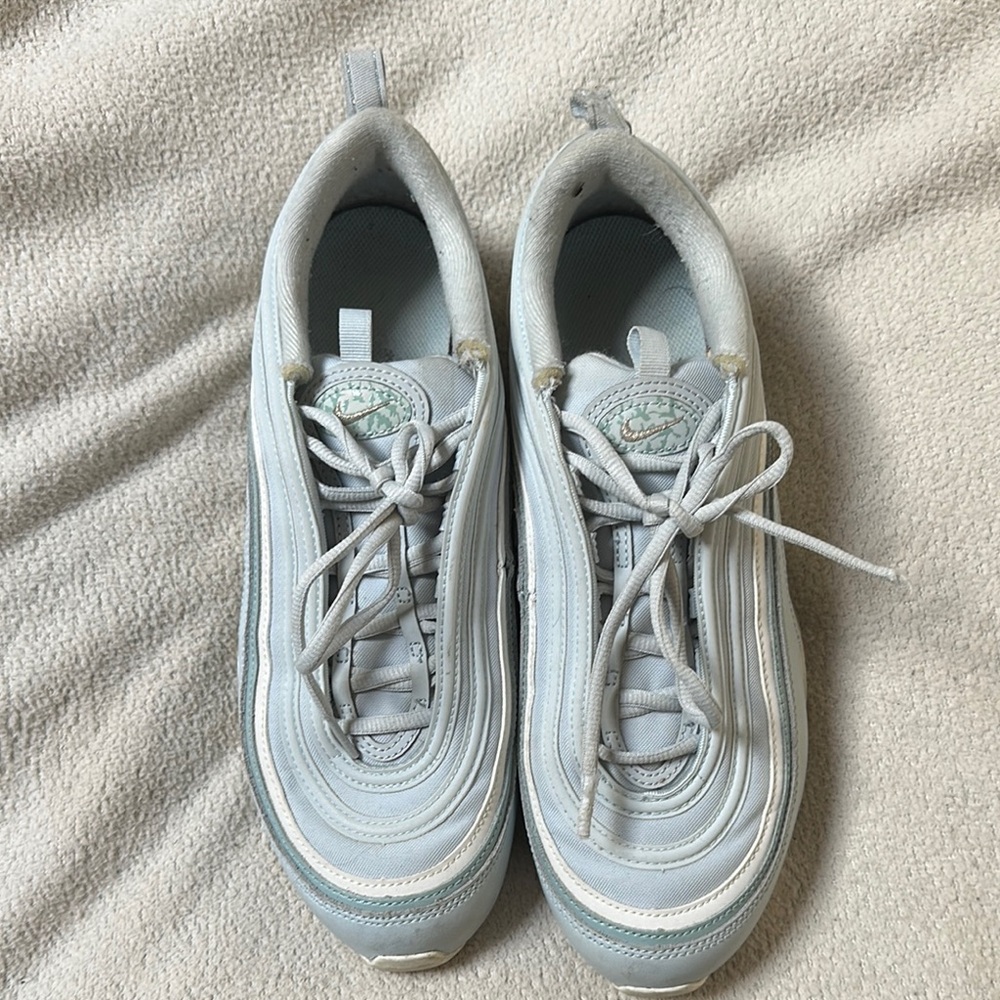 Nike Women's Sneakers - Light Gray